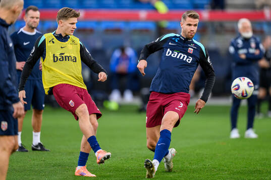 David Møller Wolfe and Kristoffer Ajer of Norway