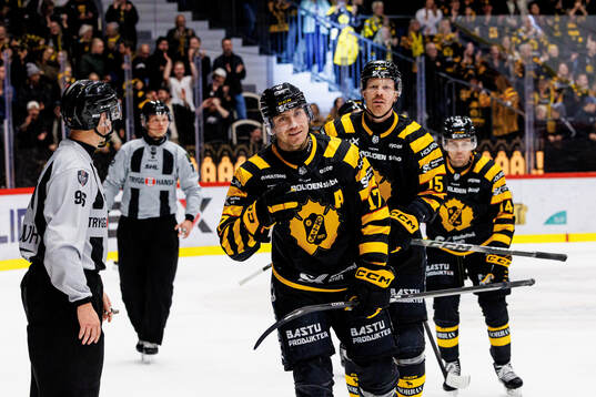 Skellefteås Pär Lindholm jublar
