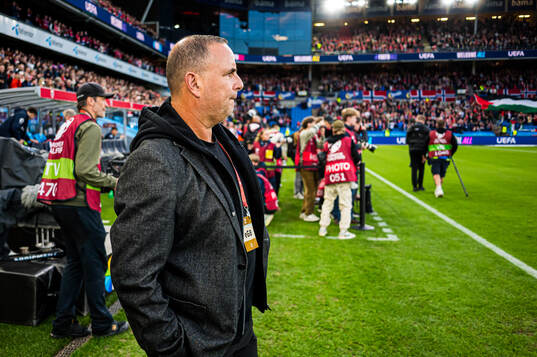 Head coach Ran Ben Simon of Israel