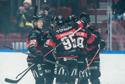 Malmö Redhawks Robin Salo jublar