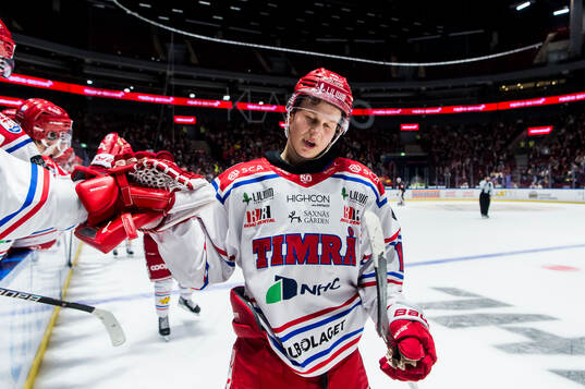 Timrås Eddie Genborg jublar
