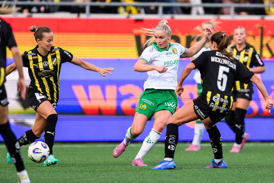 Häckens Aivi Luik och Hammarbys Anna Jøsendal