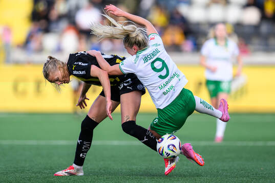 Häckens Stine Sandbech och Hammarbys Anna Jøsendal