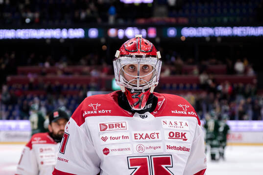 Örebros målvakt Jonas Arntzen deppar