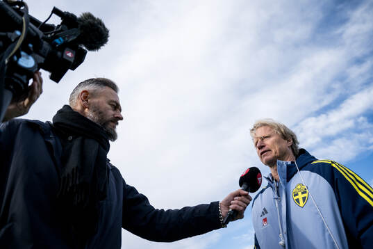 head of delegation Stefan Pettersson of the Swedish men's