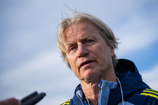 Head of delegation Stefan Pettersson of the Swedish men's