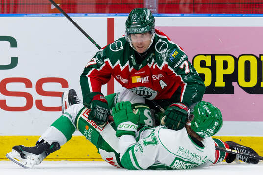 Frölundas Henrik Tömmernes och Rögles Leon Bristedt