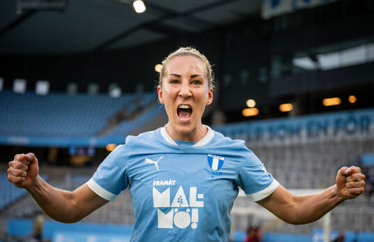 Malmö FFs Mia Persson jublar