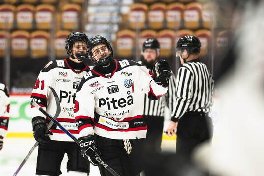 Piteås Ville Wimander jublar