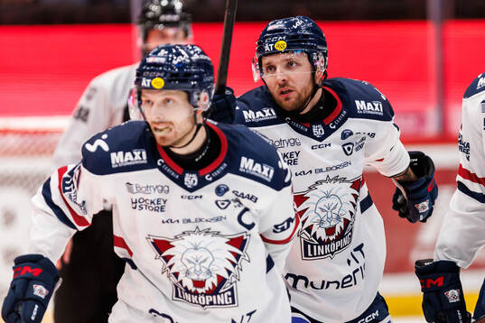 Linköpings Robin Kovacs jublar