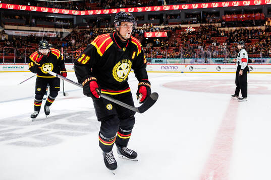 Brynäs Jakob Silfverberg jublar