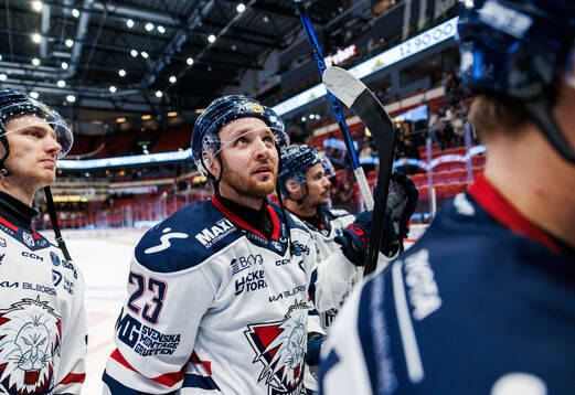Linköpings Robin Kovacs jublar