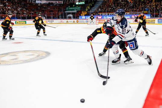 Brynäs Bobby Trivigno och Linköpings Markus Ljungh