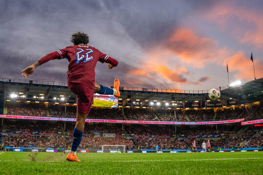 Bläddra bland fler bilder av Football, FIFA World Cup Qualifier, Norway - Israel