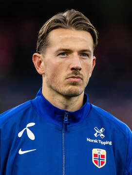 Sander Berge of Norway line up