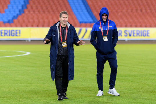 Head coach Franco Foda of Kosovo
