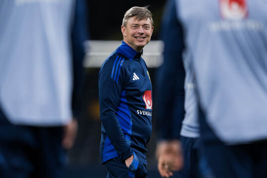 Head coach Jon Dahl Tomasson of the Swedish men’s