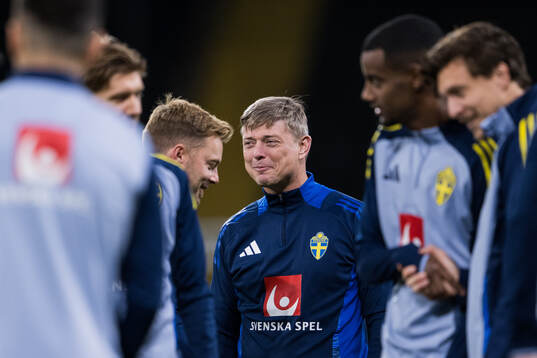 Head coach Jon Dahl Tomasson of the Swedish men’s