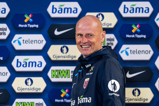 Head coach Ståle Solbakken of the Norwegian national