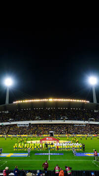 Lineup of Sweden and of Kosovo