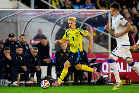 Lucas Bergvall of Sweden