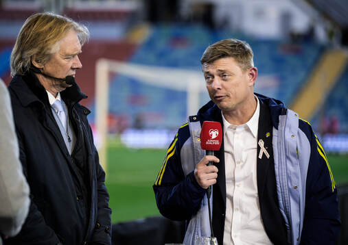 Head coach Jon Dahl Tomasson of Sweden in the Viaplay Studio