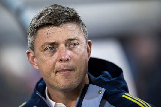 Head coach Jon Dahl Tomasson of Sweden
