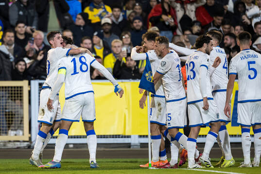 Fisnik Asllani of Kosovo celebrate the 0-1 goal with