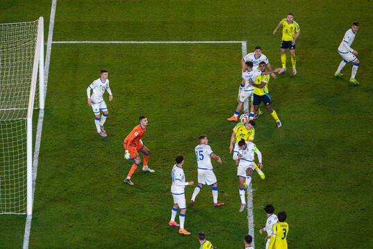 Gustaf Lagerbielke of Sweden with a header in front of