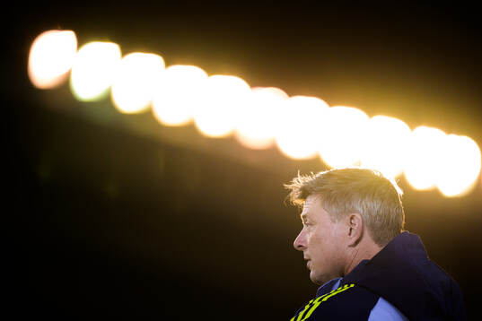 Head coach Jon Dahl Tomasson of Sweden