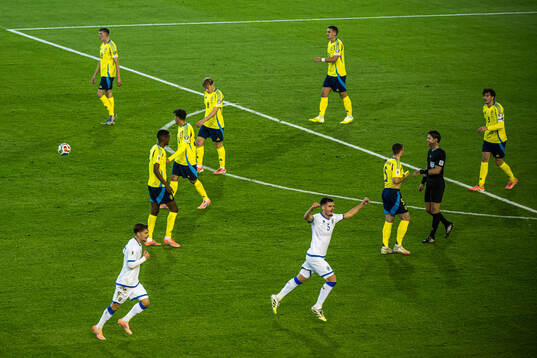 Alexander Bernhardsson , Alexander Isak , Yasin Ayari,