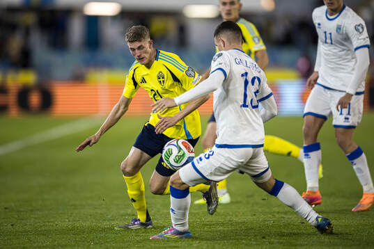 Alexander Bernhardsson of Sweden and Dion Gallapeni of