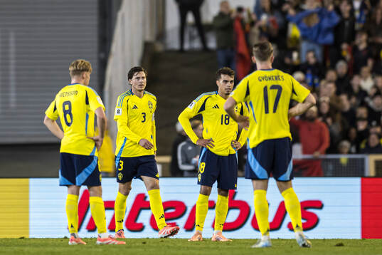Daniel Svensson, Victor Nilsson Lindelöf, Yasin Ayari, and