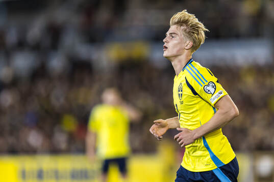 Lucas Bergvall of Sweden