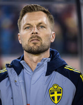 Assistant coach Sebastian Larsson of Sweden
