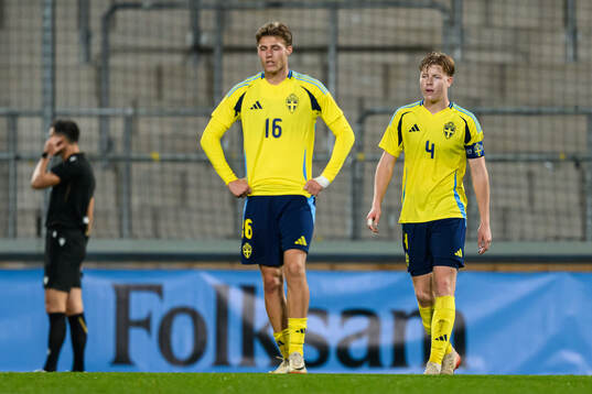 Lukas Björklund and Nils Zätterström of Sweden look