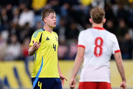 Nils Zätterström of Sweden