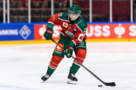 Isac Heens of Frölunda