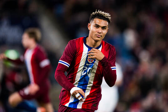Antonio Nusa of Norway celebrates