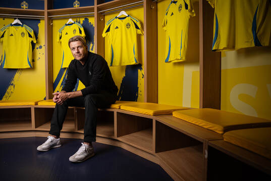 Tony Gustavsson, head coach of the Swedish women's national