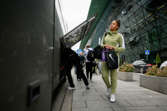 Bläddra bland fler bilder av Football, UEFA Women's Europa Cup, Häcken, Travel 