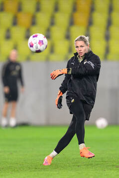 Goalkeeper Jennifer Falk