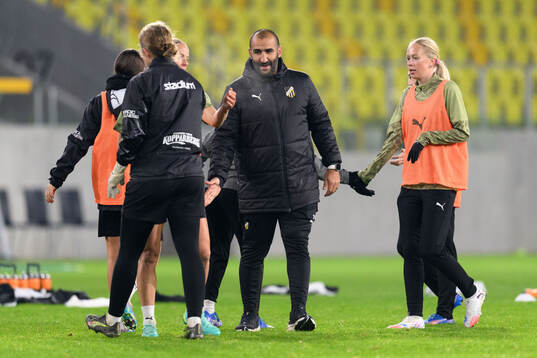 Coach Mak Lind and Lisa Löwing