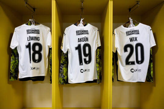 The jerseys of Lisa Löwing, Nesrin Akgun and Hanna Wijk of
