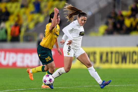 Patrycja Kozarzewska of Katowice and Mary Caroline