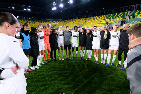 Players of Häcken celebrate