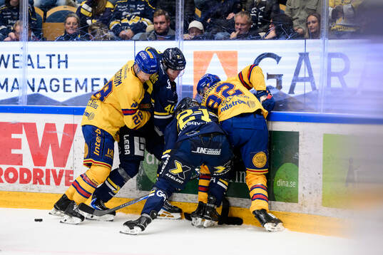 Djurgårdens Gustav Lindström och HV71s Oskar