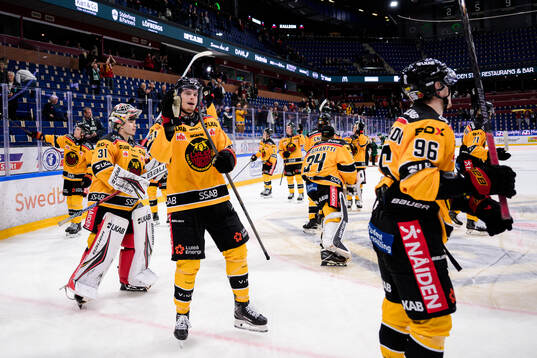 Luleås spelare jublar