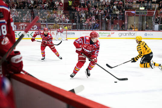 Timrås Jonathan Dahlén