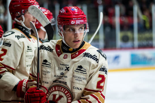 Kalmars Matthew Struthers deppar
